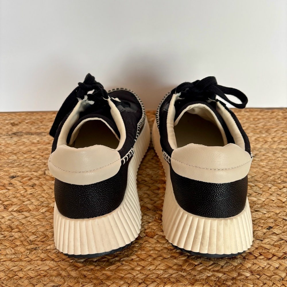 Like New Dolce Vita Dolen Nylon Sneaker in black Womens Sz (10) - Picture 6 of 9